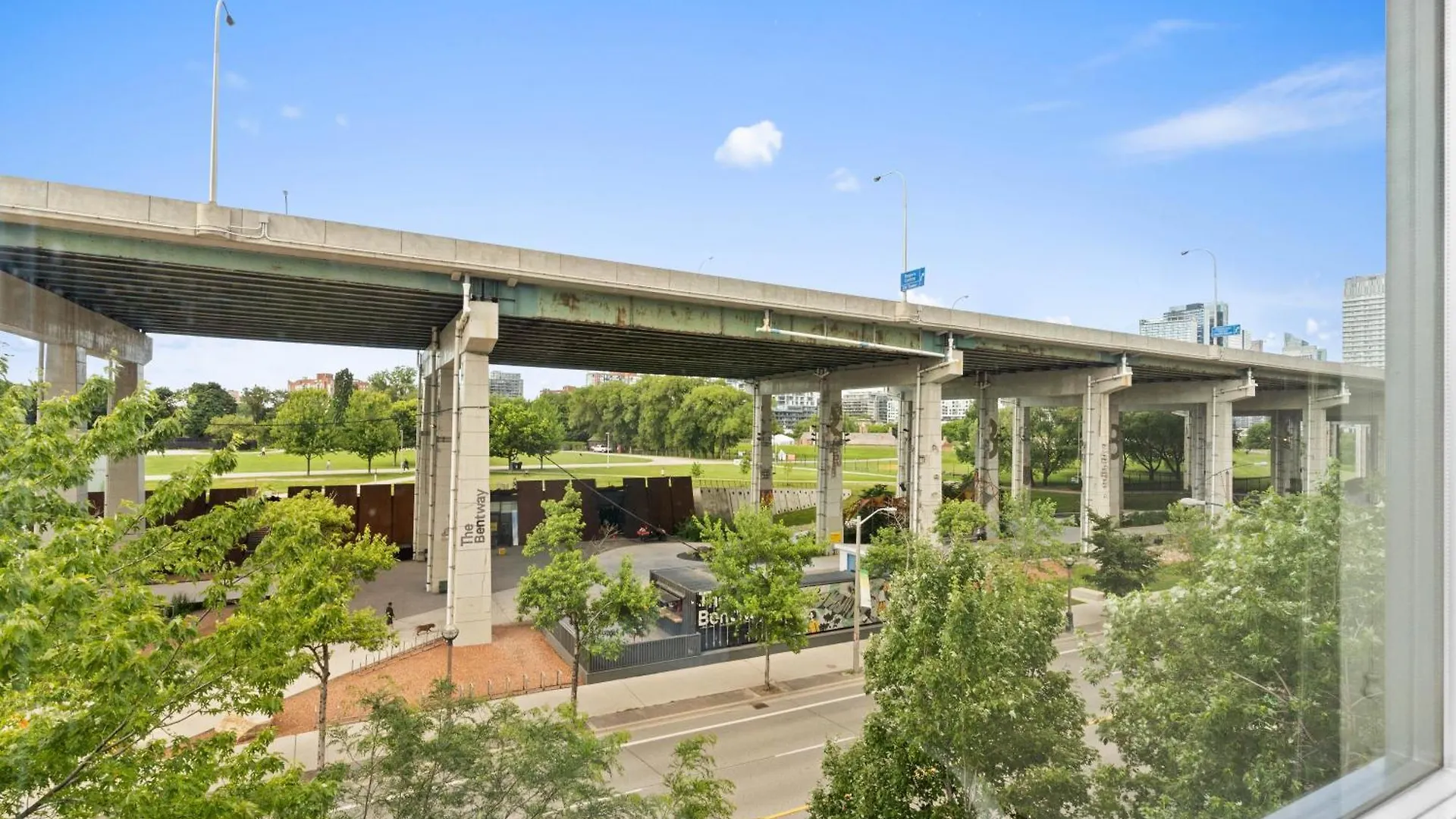 Apartamento Modern 2Br Downtown Condo, Lakeshore, Exhibition Place, Fort York Toronto